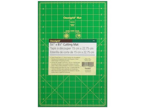 MAT /SUPERFICIE DE CORTE DE 5.5" X 8.5" (13.97 CM X 21.59 CM)
