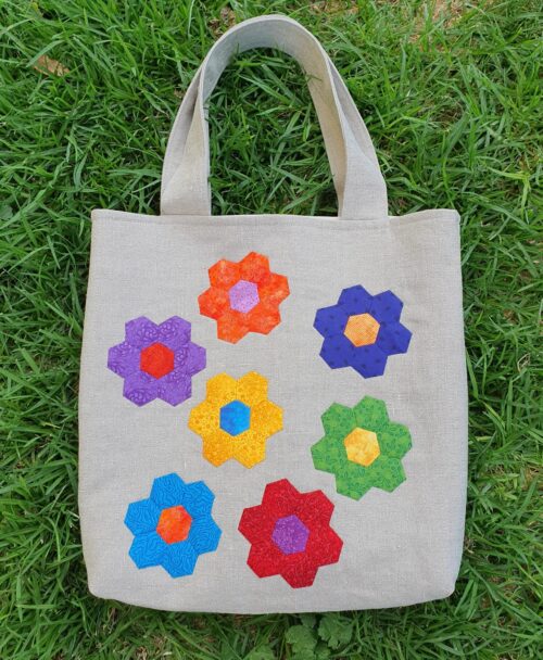 DISEÑO BOLSO CON FLORES DE HEXÁGONOS